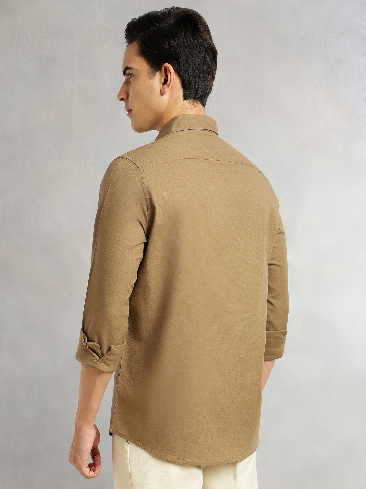 Thomas Scott Men Khaki Regular Fit Long Sleeves Spread Collar Oxford Embroidered Shirt