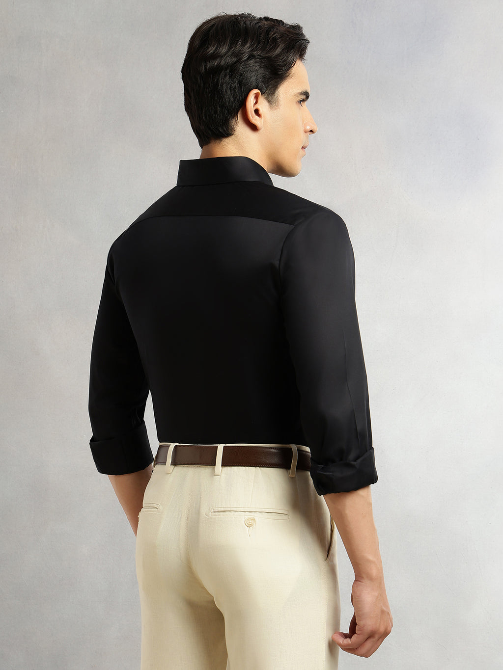 Thomas Scott Men Black Premium Long Sleeves Regular Fit Spread Collar Solid 100% Cotton Formal Shirt