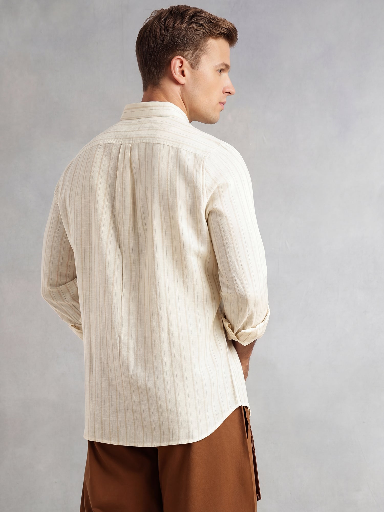 Thomas Scott Men Beige Slim Fit Long Sleeve Button-Down Collar Vertical Striped Linen Casual Shirt
