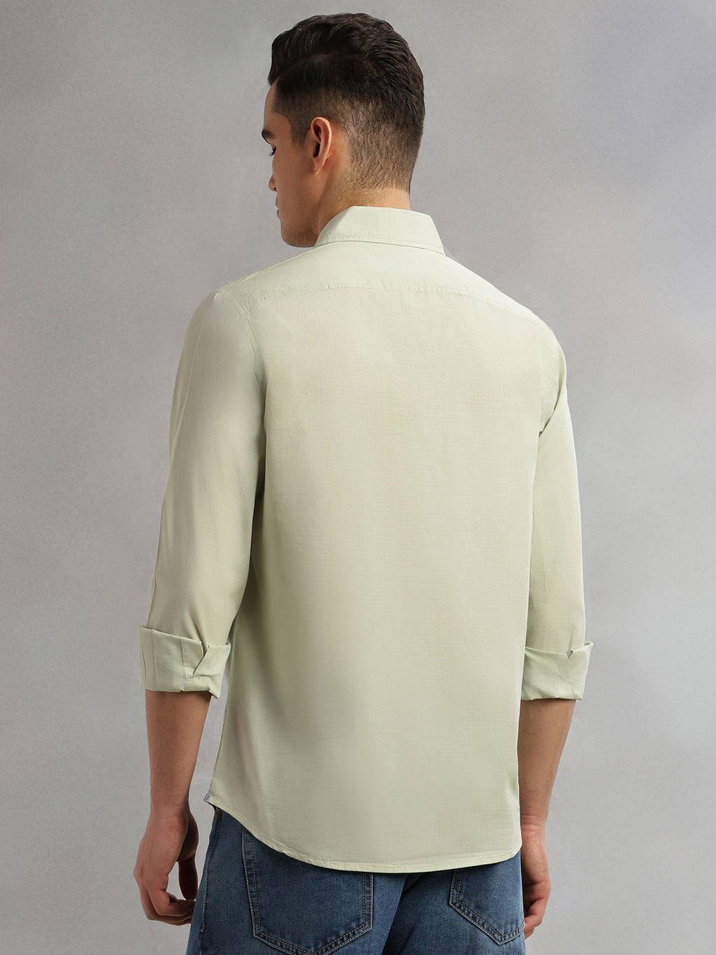 Thomas Scott Men Green Cricket Club Collection Slim Fit Long Sleeves Spread Collar Solid Cotton Casual Shirt