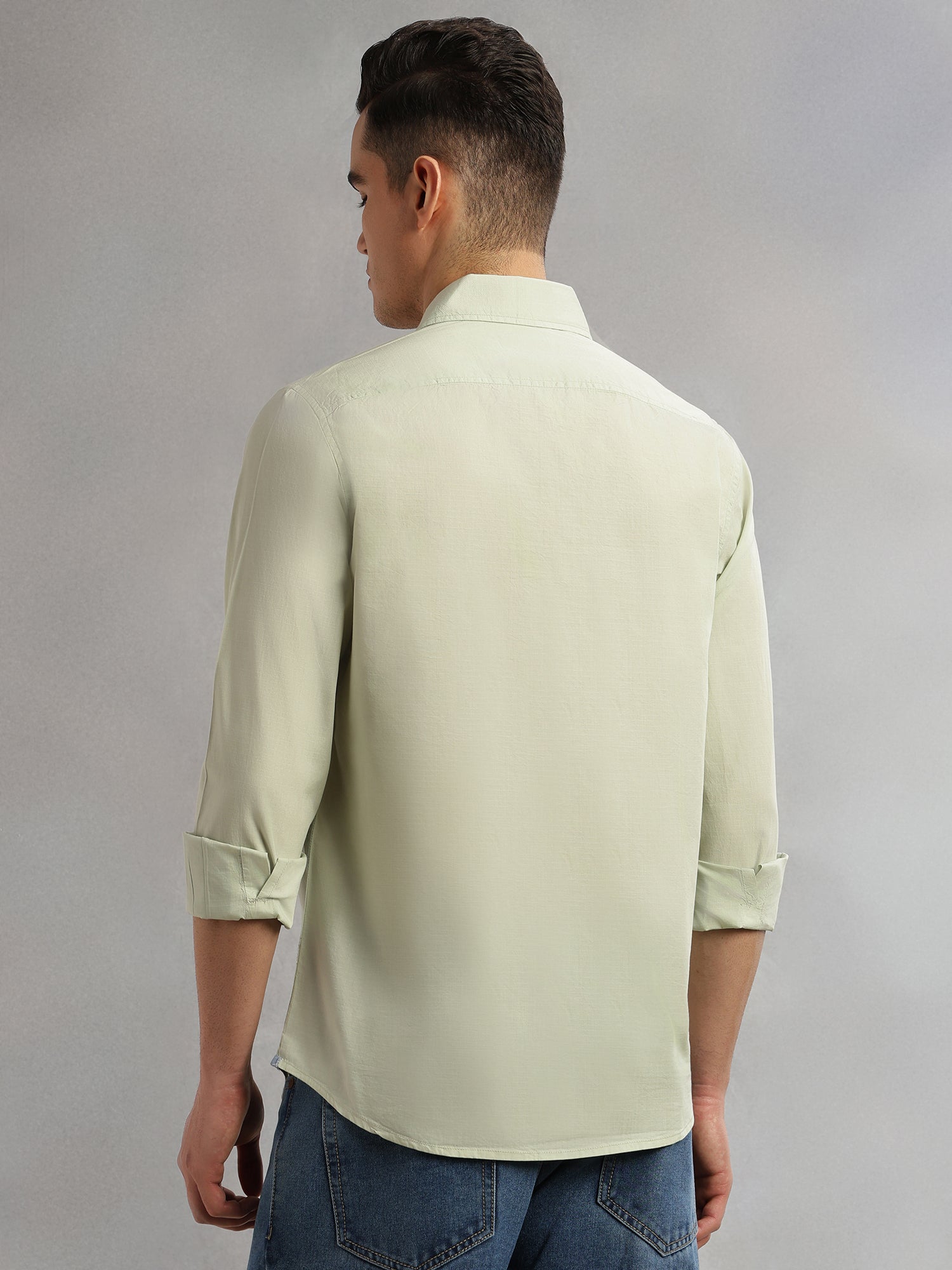 Thomas Scott Men Green Cricket Club Collection Slim Fit Long Sleeves Spread Collar Solid Cotton Casual Shirt