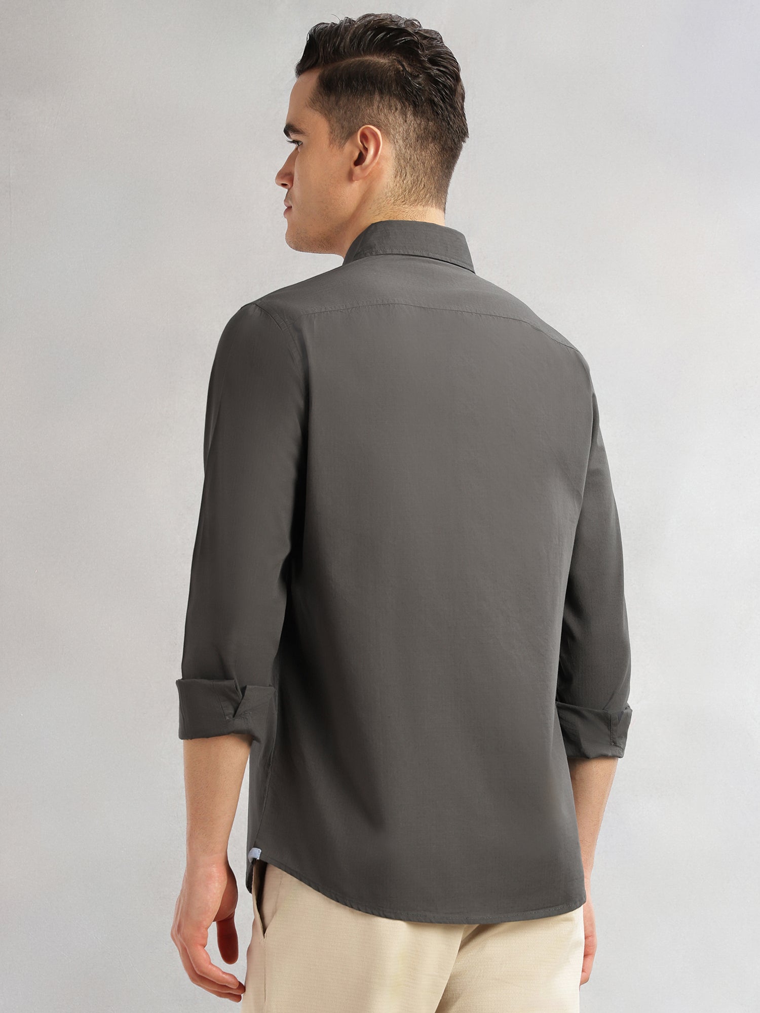 Thomas Scott Men Grey Cricket Club Collection Slim Fit Long Sleeves Spread Collar Solid Cotton Casual Shirt