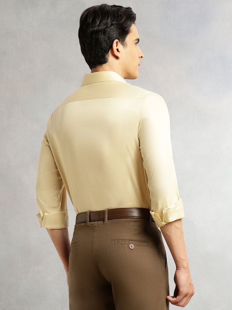 Thomas Scott Men Fawn Regular Fit Long Sleeves Spread Collar Solid 100% Cotton Formal Shirt