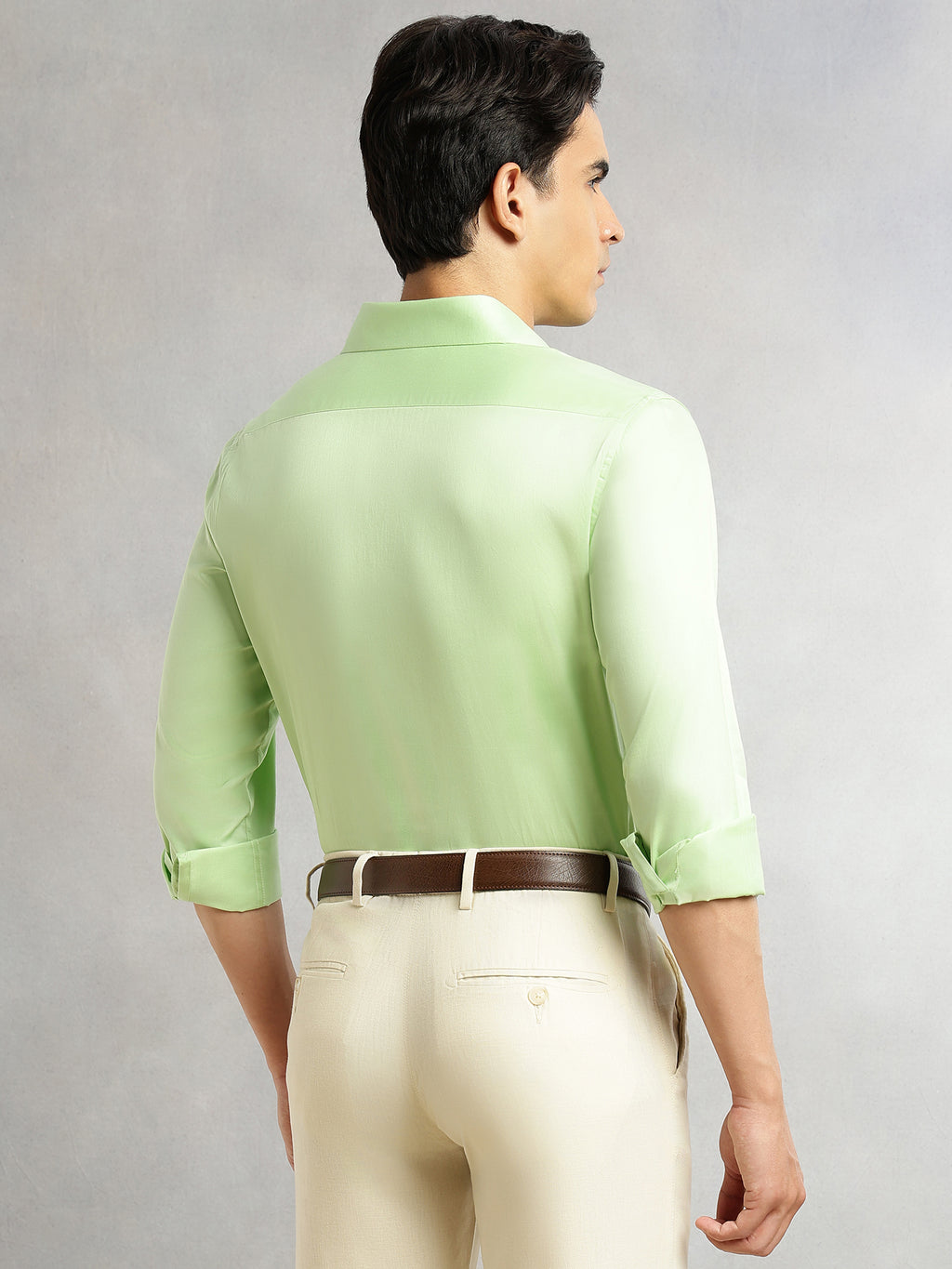 Thomas Scott Men Pista Regular Fit Long Sleeves Spread Collar Solid 100% Cotton Formal Shirt