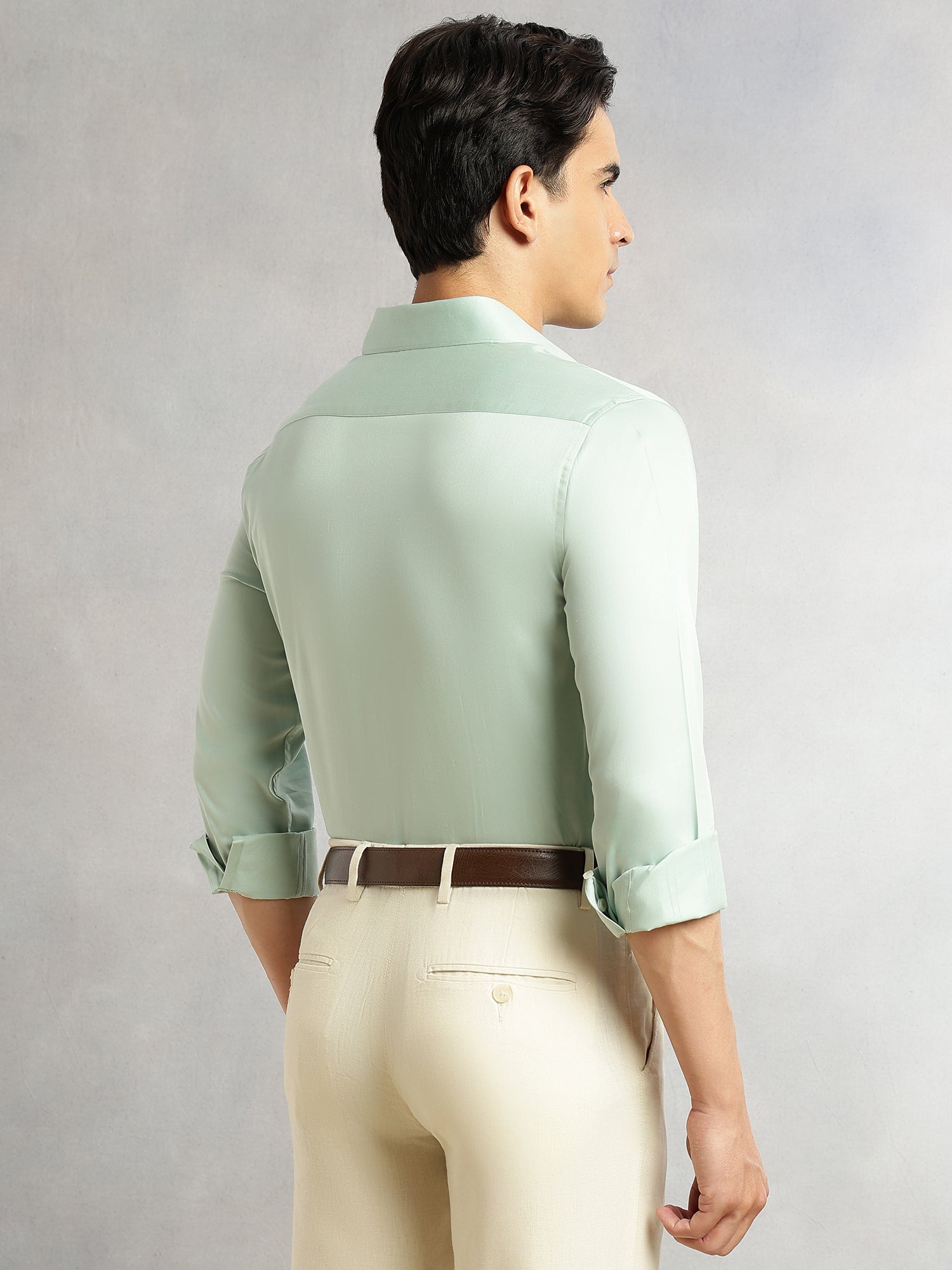Thomas Scott Men Light Green Regular Fit Long Sleeves Spread Collar Solid 100% Cotton Formal Shirt