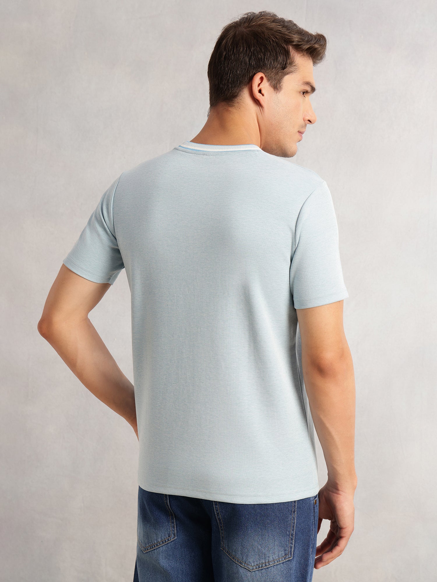 Thomas Scott Men Sky Blue Regular Fit Short Sleeves Round Neck Solid Knitted Tshirt