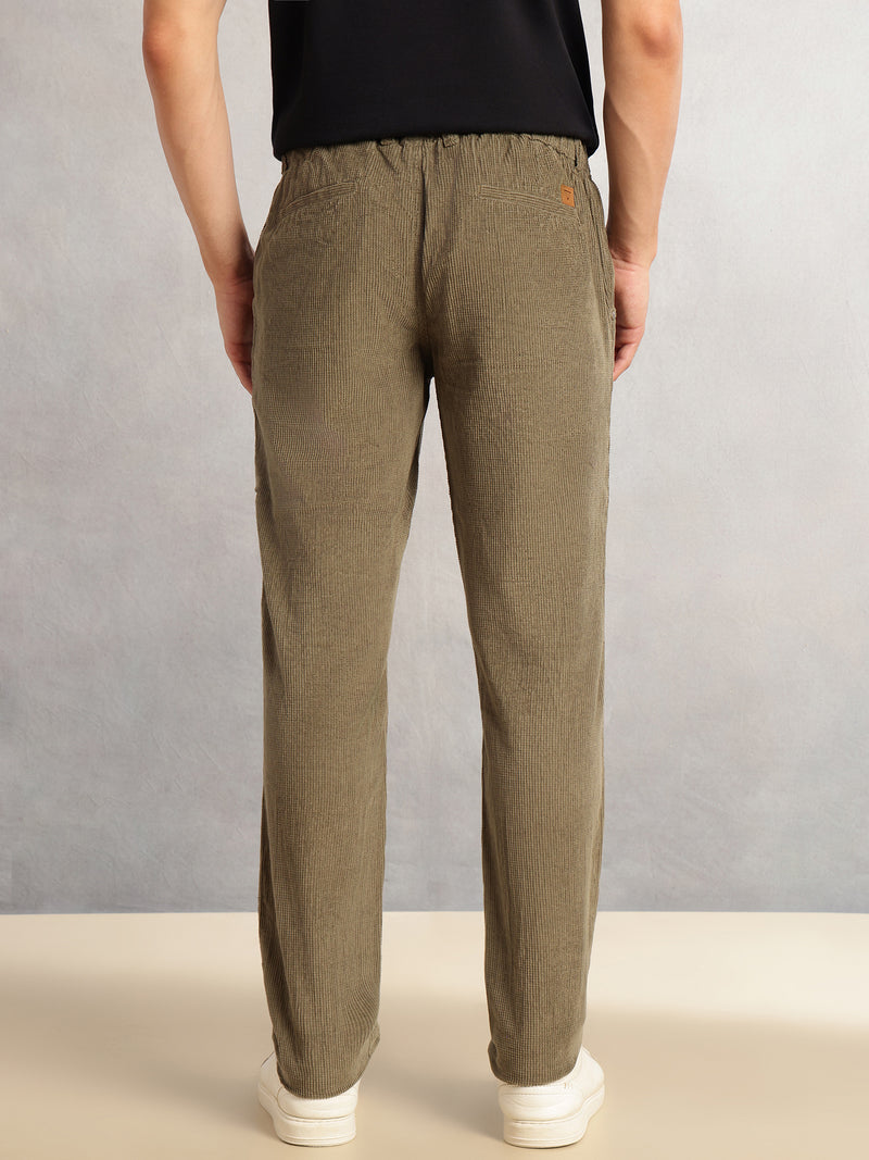 Thomas Scott Men Mint Regular Fit Mid-Rise Textured 4-Pockets Design Corduroy Trouser