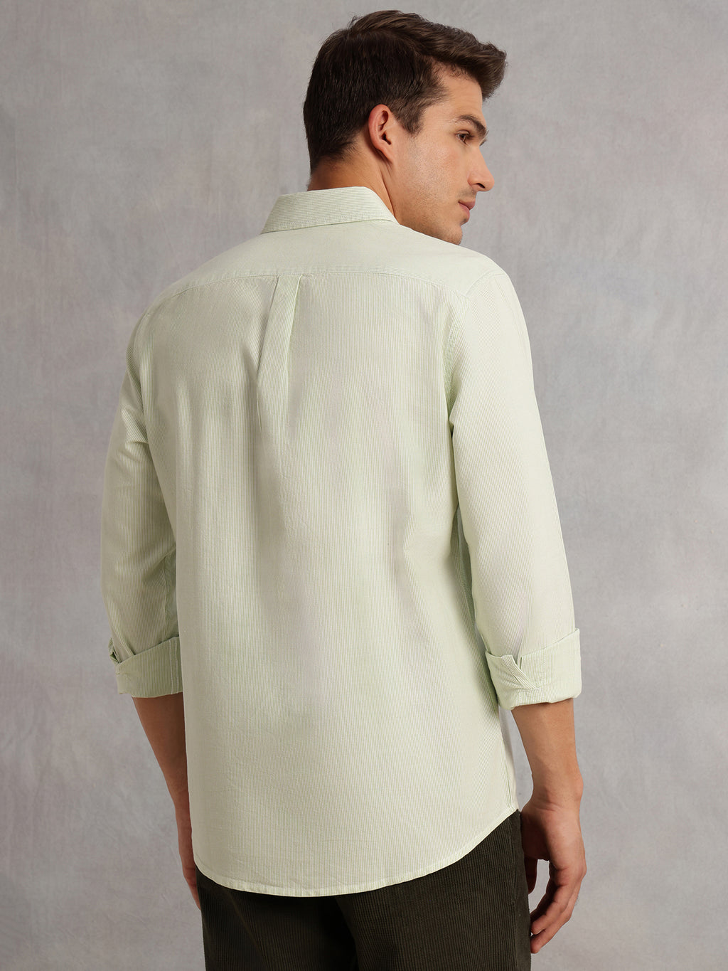 Thomas Scott Men Green Cricket Club Collection Regular Fit Pinstripes Long Sleeves Spread Collar 100% Cotton Oxford Casual Shirt