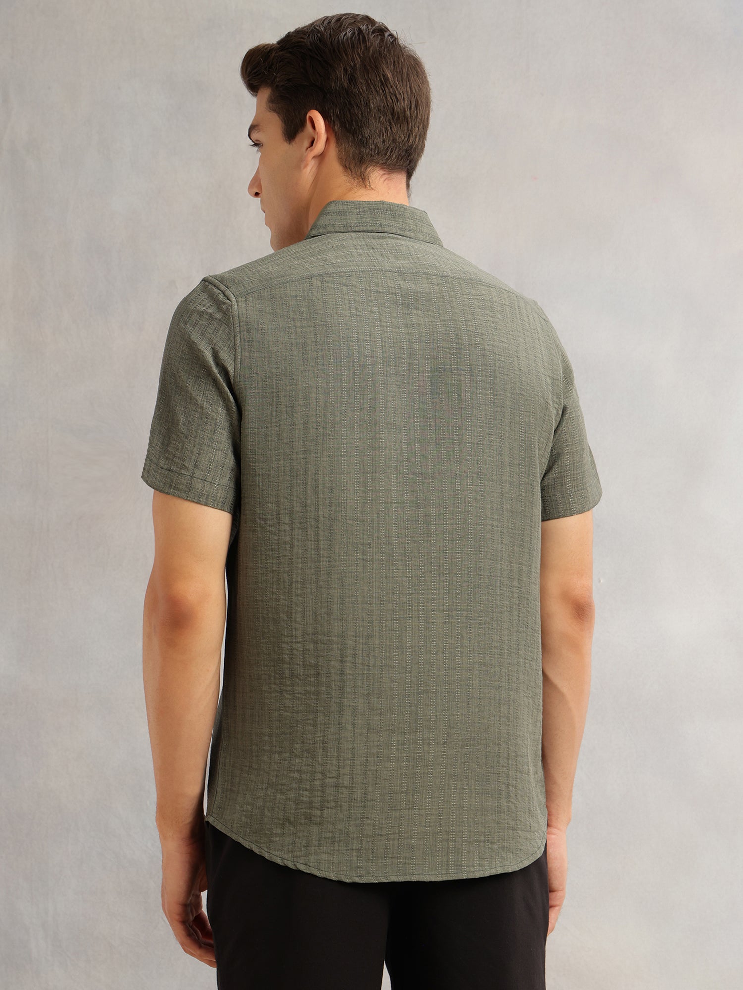 Thomas Scott Men Olive Premium Regular Fit Short Sleeves Spread Collar Polyester Casual Shirt