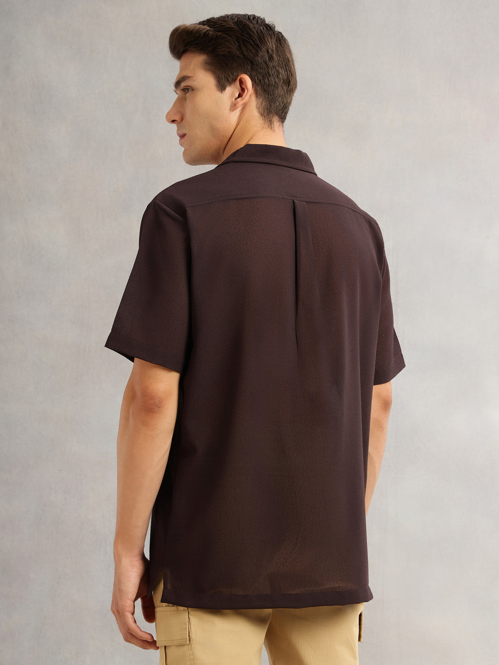 Thomas Scott Men Brown Premium Oversize Fit Short Sleeves Camp Collar Textured Polyester Casual Shirt