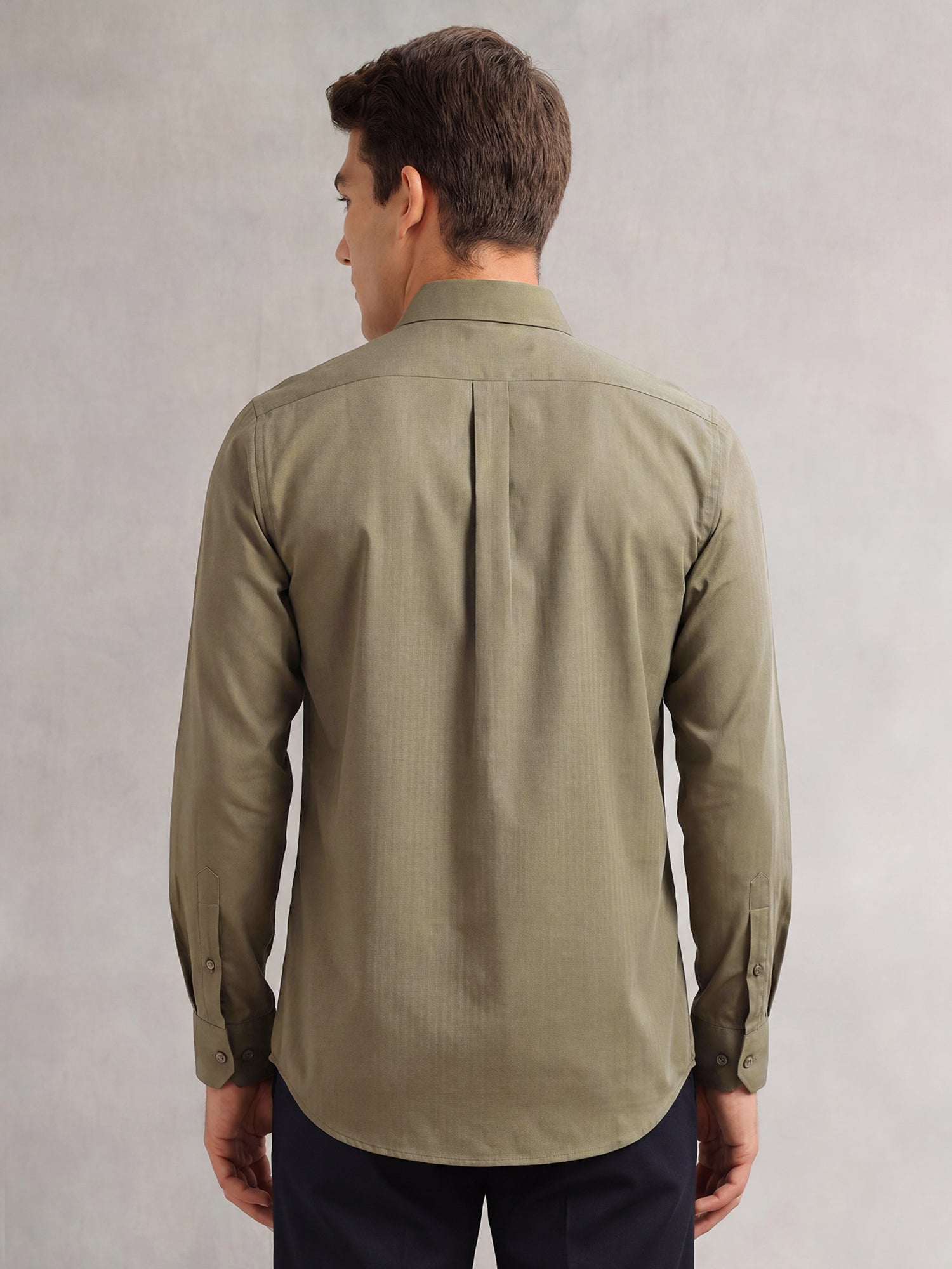Thomas Scott Men Olive Premium Regular Fit Long Sleeves Spread Collar Textured 100% Cotton Casual Shirt