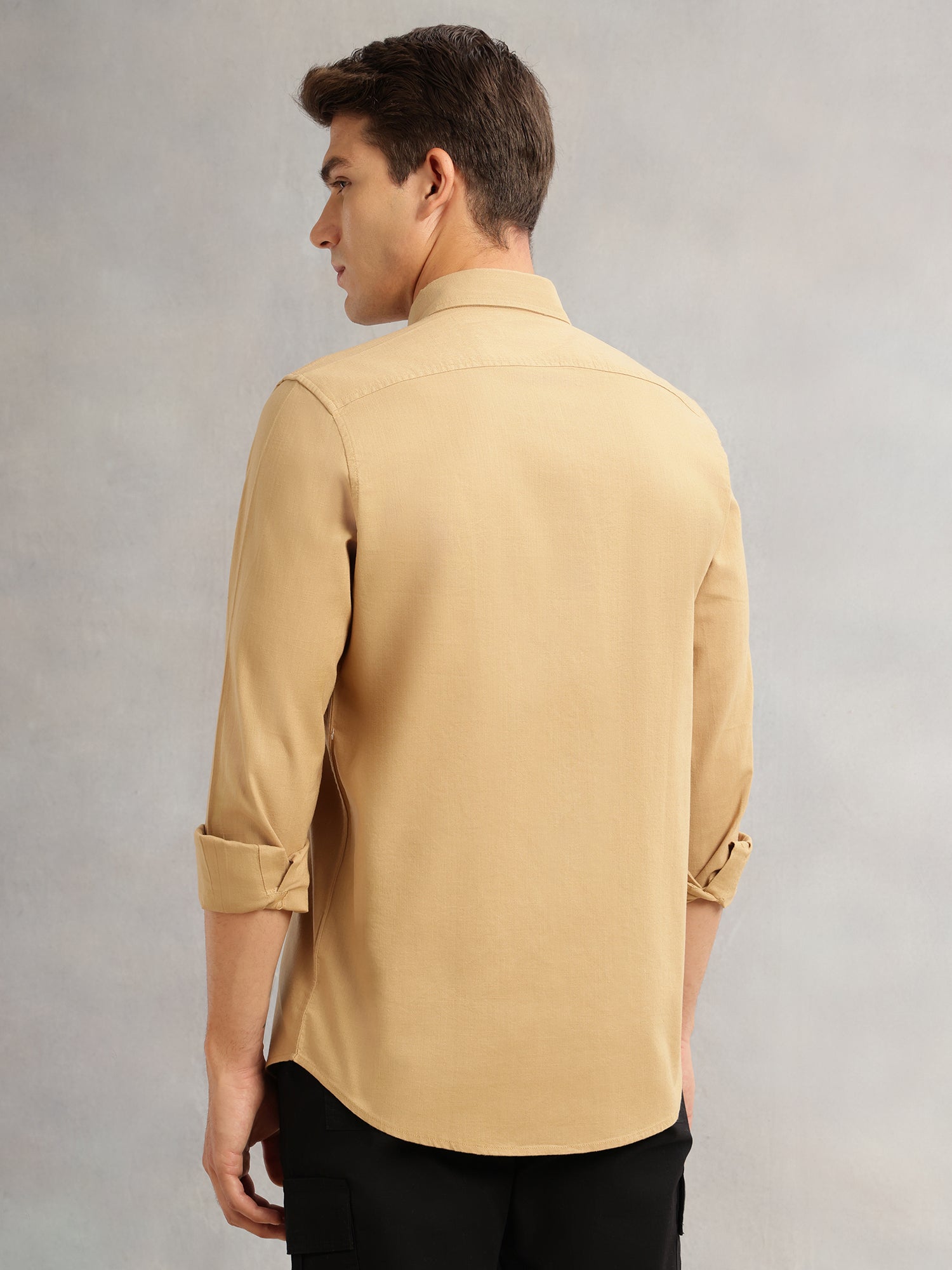 Thomas Scott Men Beige Long Regular Sleeves Slim Fit Button-Down Collar Solid Linen Casual Shirt