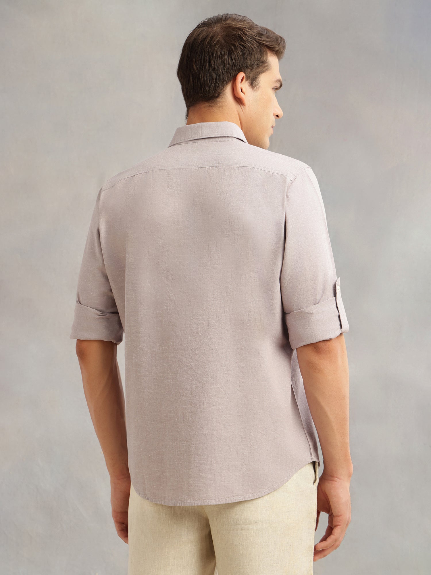 Thomas Scott Men Light Grey Premium Slim Fit Long Roll-Up Sleeves Spread Collar Solid Linen Casual Shirt