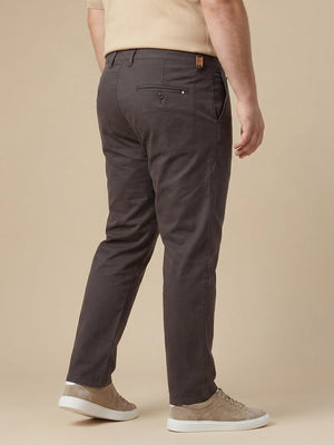 Thomas Scott Men Charcoal Plus Size Regular Fit Mid-Rise Solid Cotton Woven Chinos Trouser