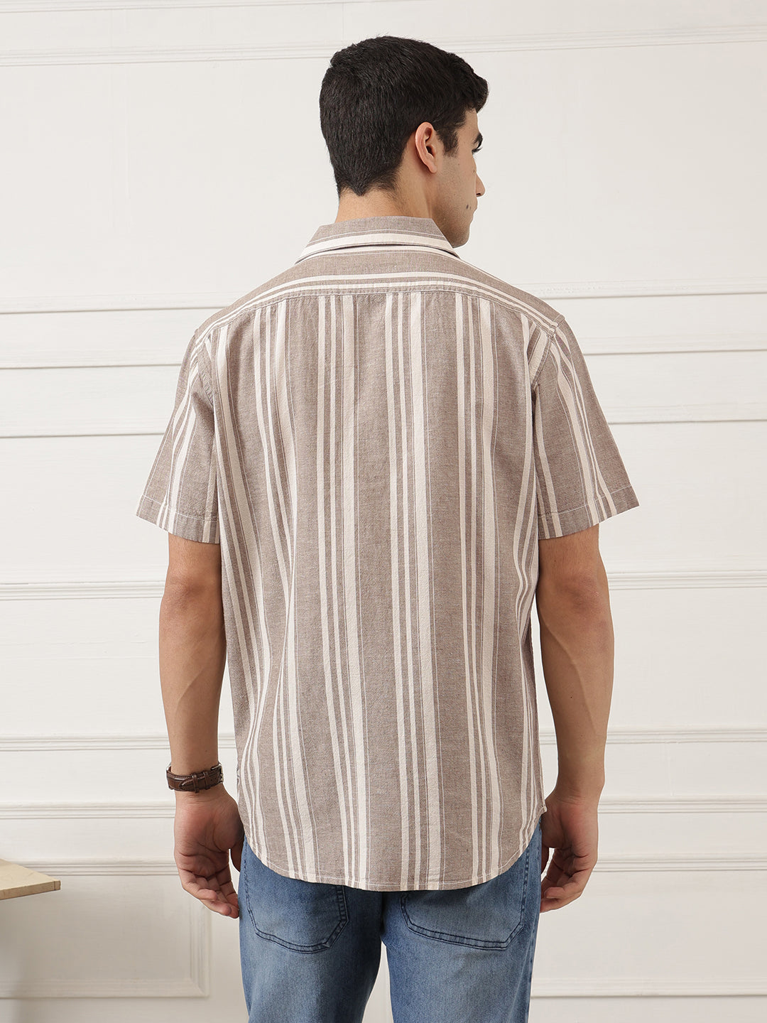 Brown Oversized Fit Vertical Stripes Cuban Collar Cotton Linen Casual Shirt For Men