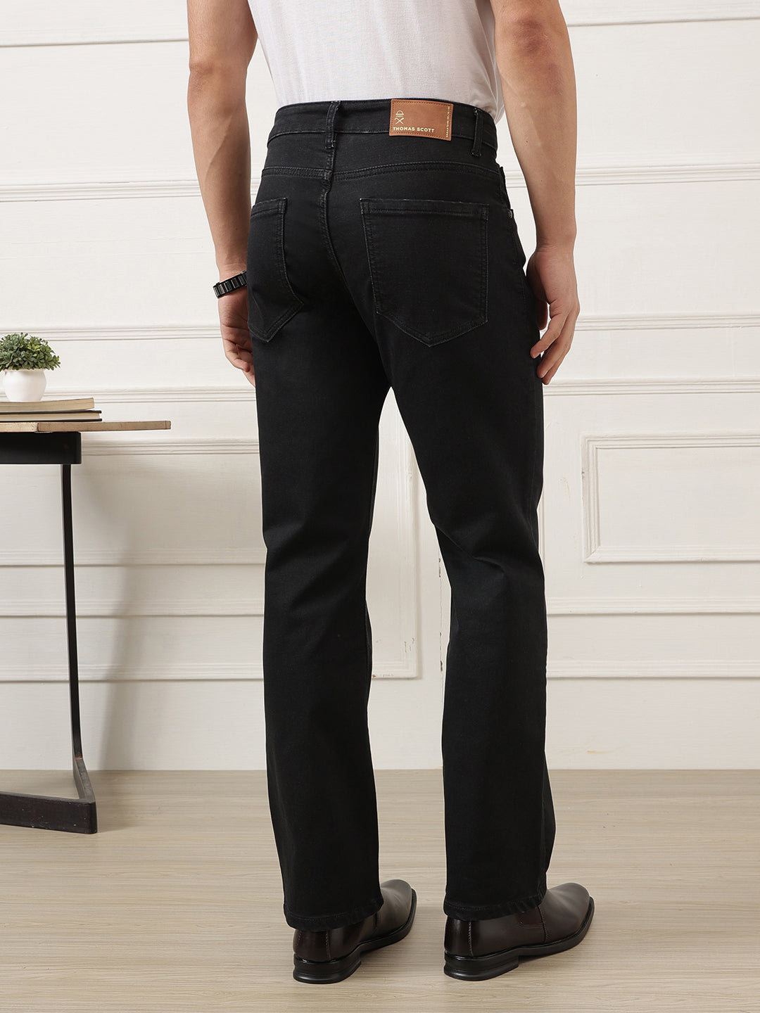 Black Smart Bootcut Fit Mid-Rise No Faded Clean Look Stretchable Jeans For Men