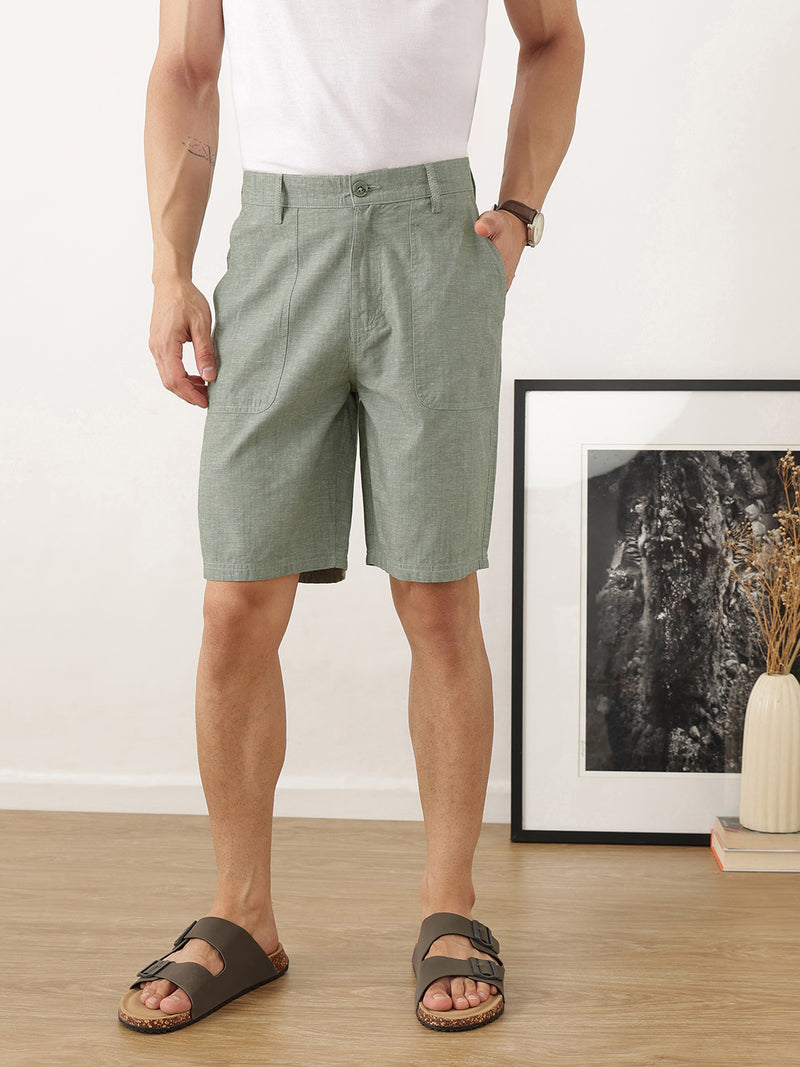 Thomas Scott Men Green Regular Fit Mid-Rise Solid Woven Cotton Linen Shorts