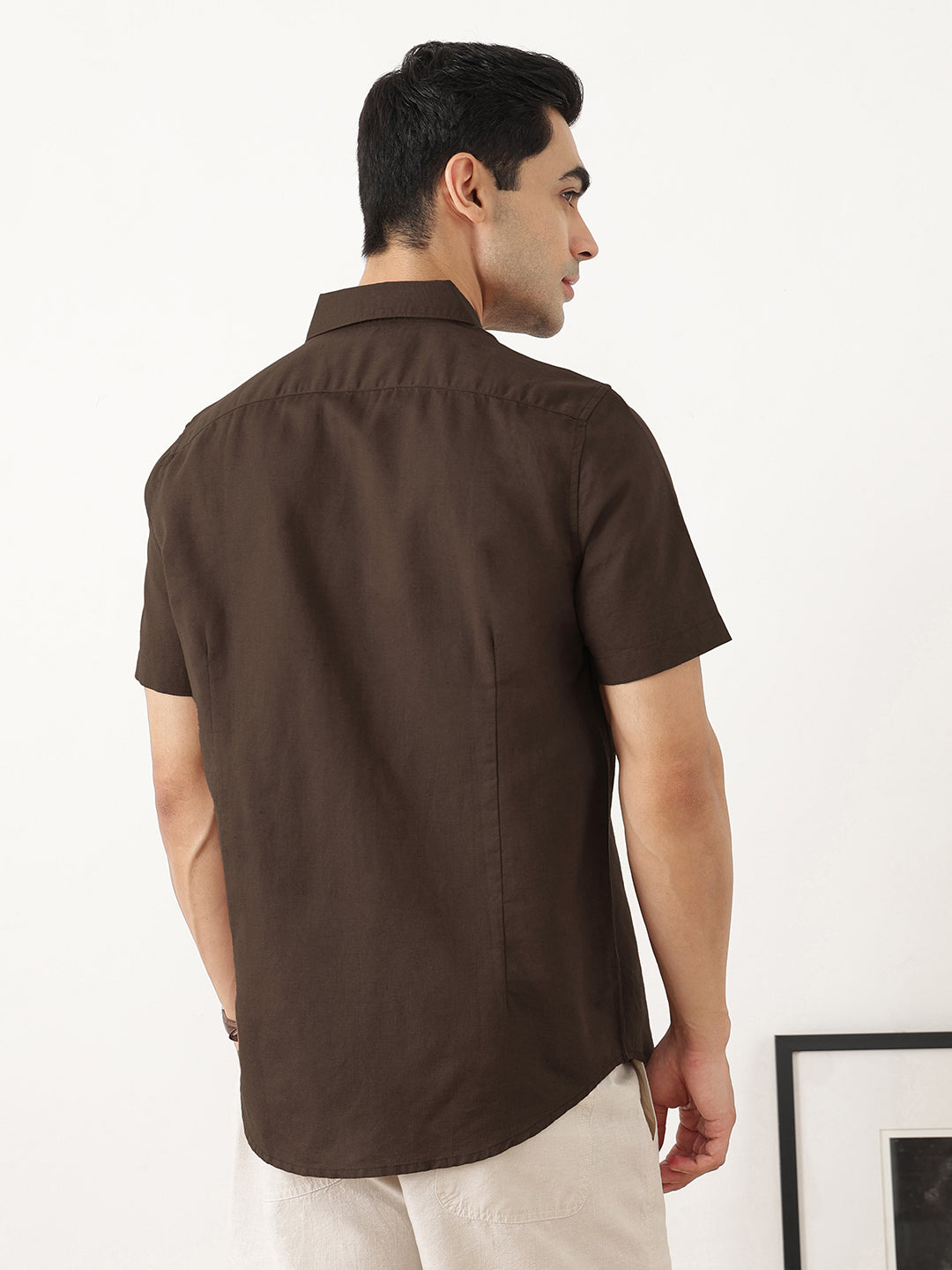 Thomas Scott Men Classic Brown Slim Fit Short Sleeves Spread Collar Solid Cotton Linen Casual Shirt