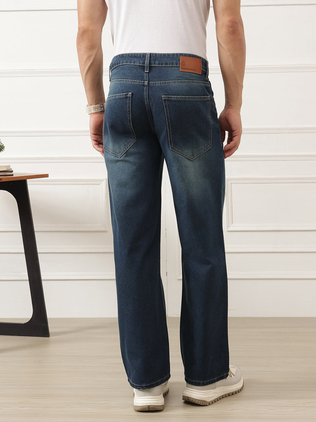 Blue Smart Baggy Fit Mid-Rise Clean Look Non Stretchable Jeans For Men