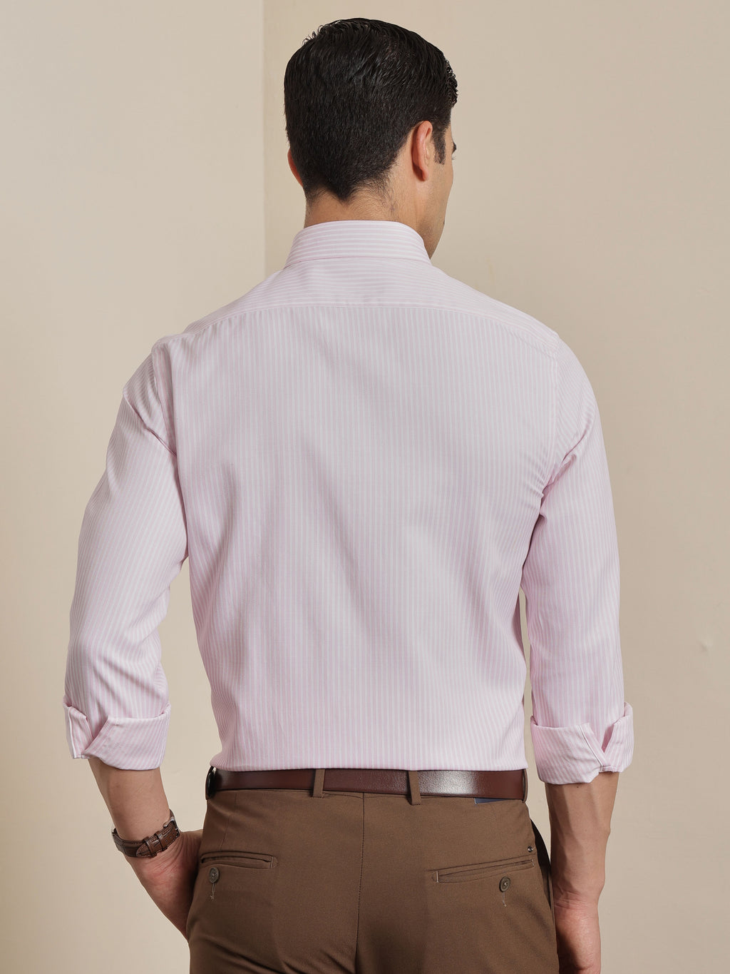 Thomas Scott Men Smart Pink Regular Fit Long Sleeves Semi Cutaway Collar Pinstripes Formal Shirt
