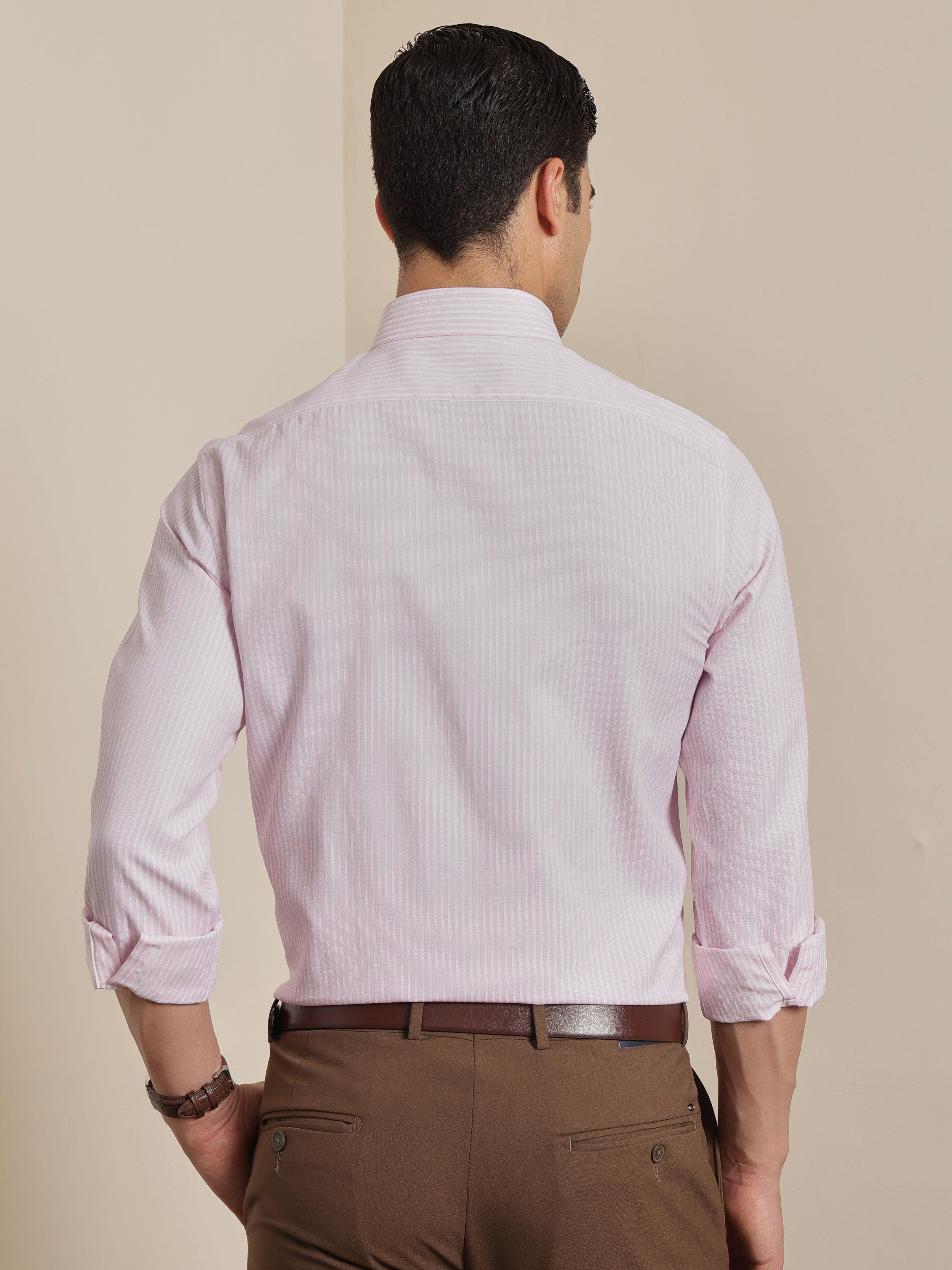 Thomas Scott Men Smart Pink Regular Fit Long Sleeves Semi Cutaway Collar Pinstripes Formal Shirt