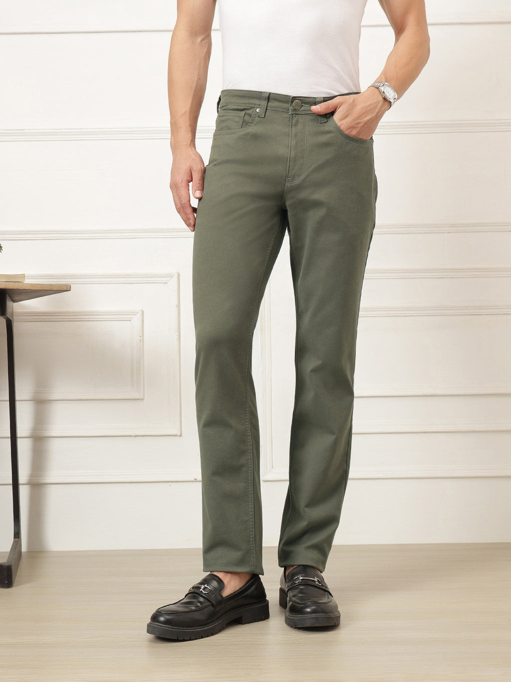 Green Smart Straight Fit Mid-Rise Solid Woven Trouser For Men