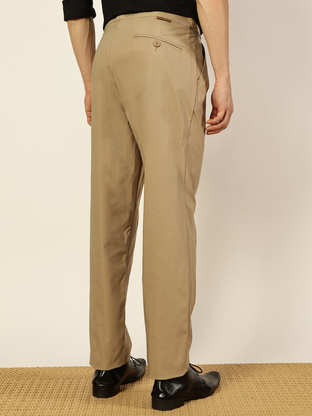 Thomas Scott Men Beige Smart Pleated Regular Trousers