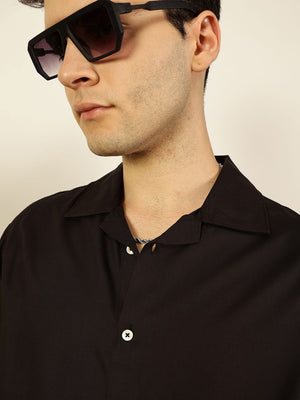 Thomas Scott Men Black Premium Oversized Short Sleeves Cuban Collar Solid Casual Shirt