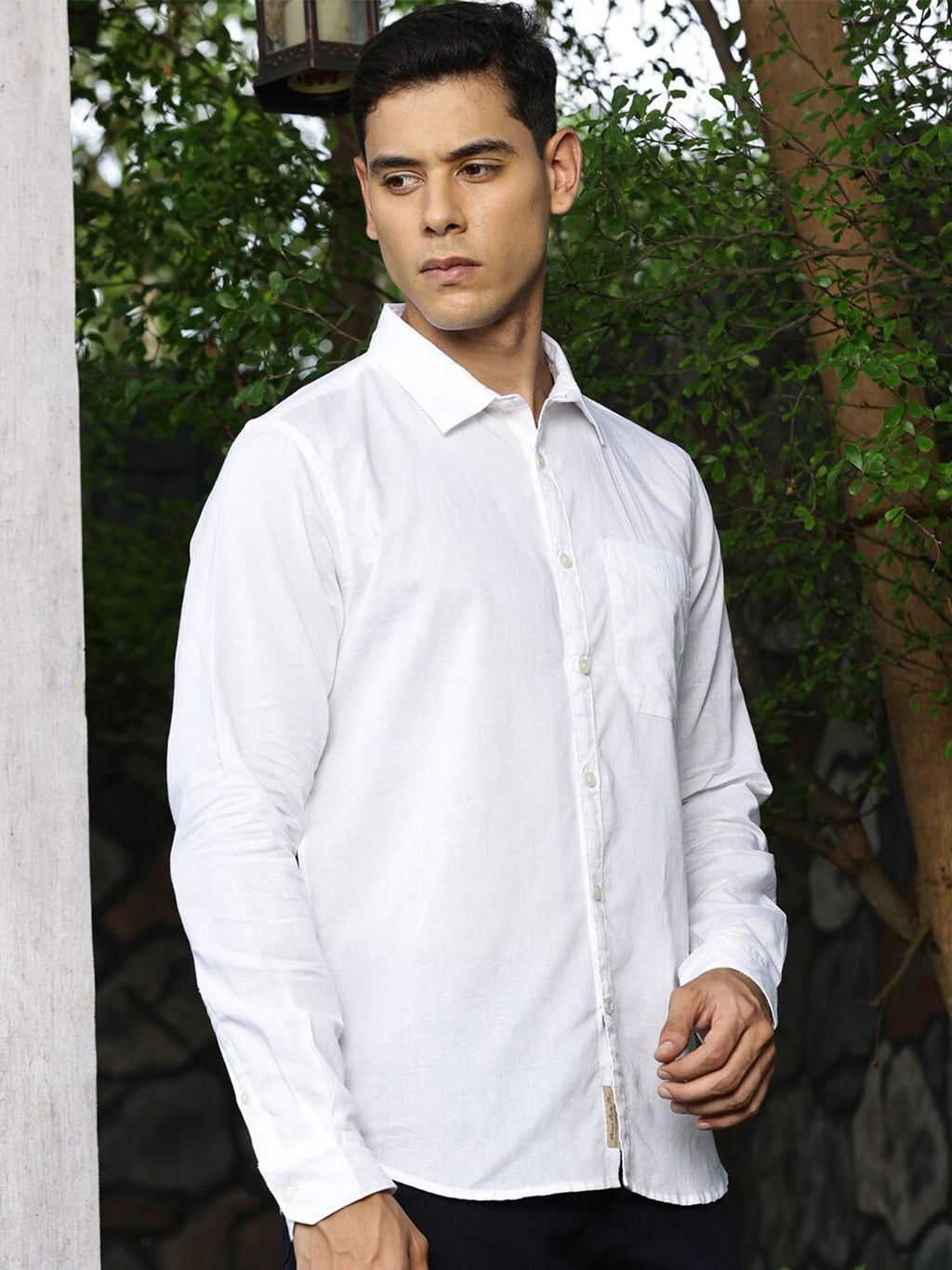 White Premium Regular Fit Long Sleeves Spread Collar Solid Cotton Linen Casual Shirt For Men