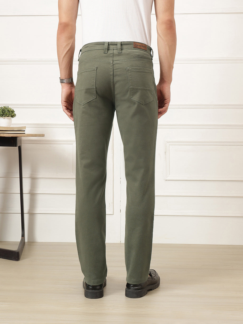 Green Smart Straight Fit Mid-Rise Solid Woven Trouser For Men