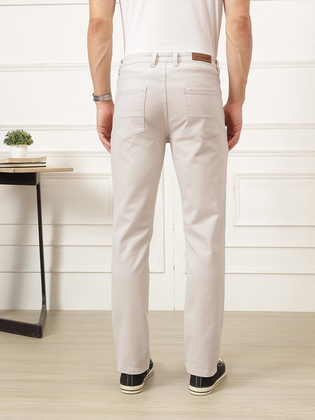 Grey Smart Straight Fit Mid-Rise Solid Woven Trouser For Men