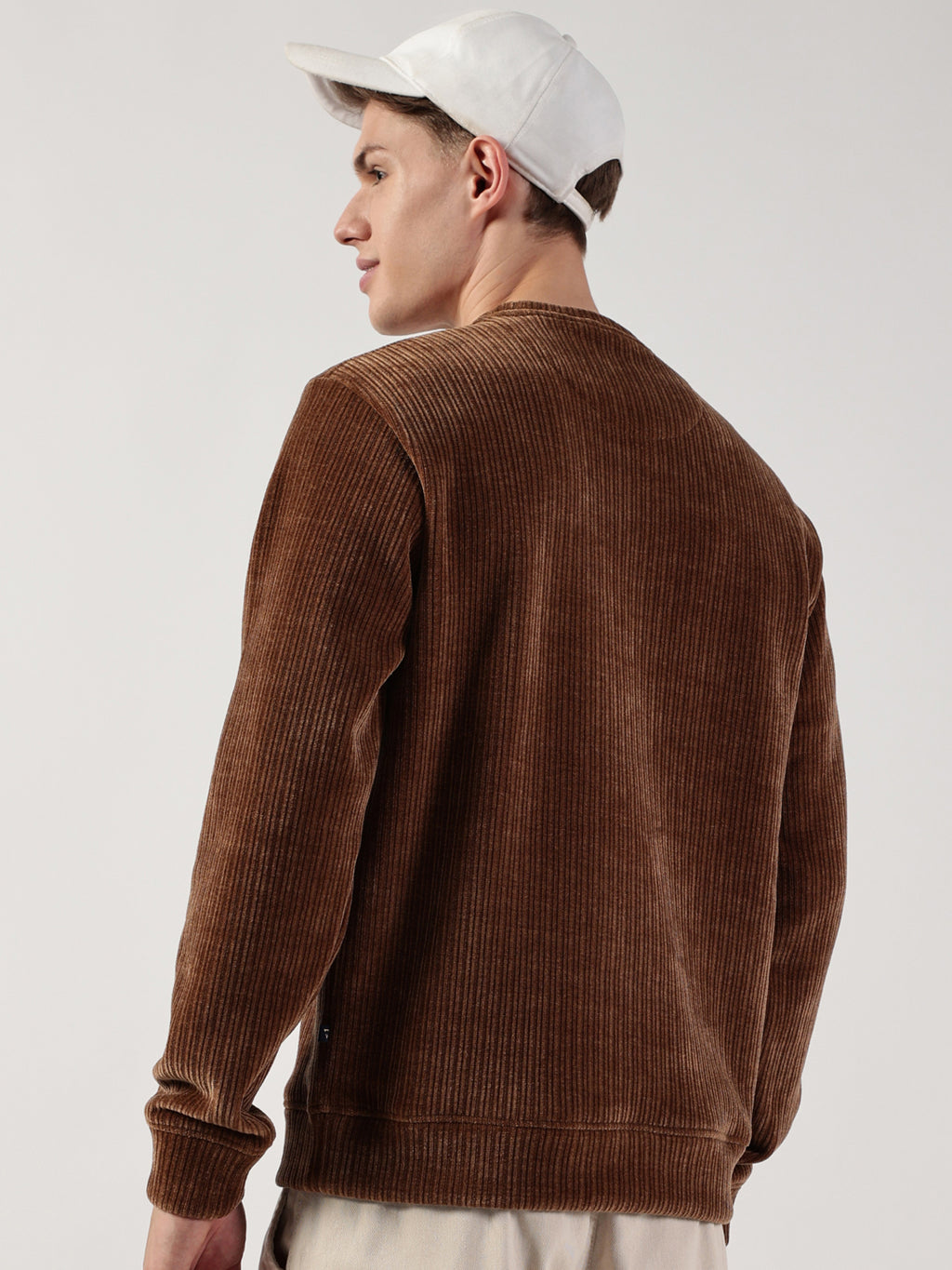 Brown Solid Anti Odour Sweatshirt