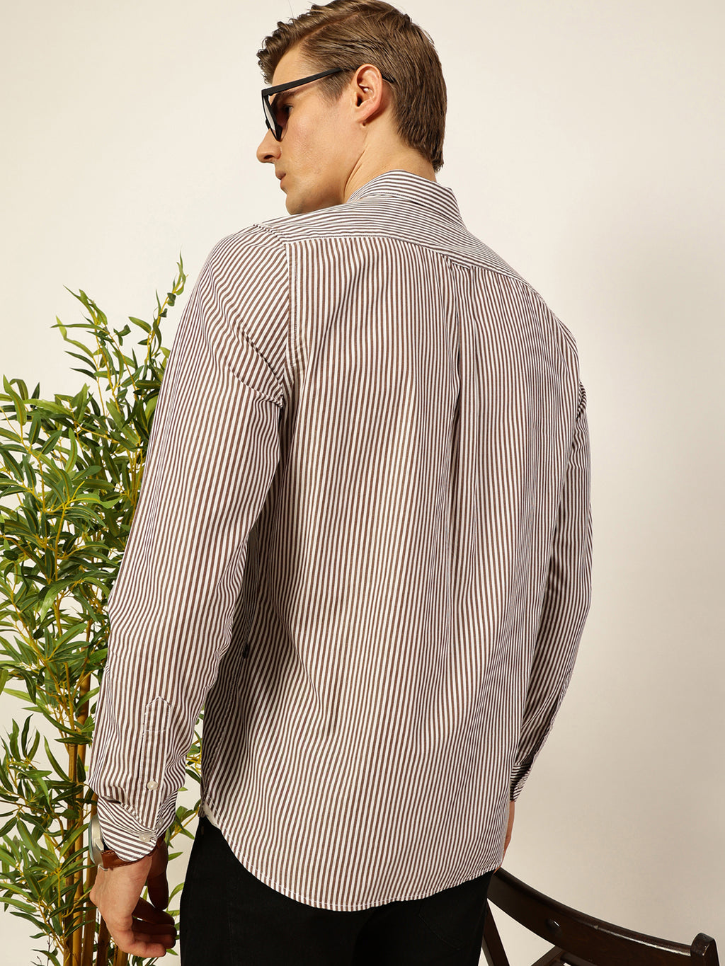 Thomas Scott Men Smart Spread Collar Vertical Striped Cotton Slim Fit Casual Shirt