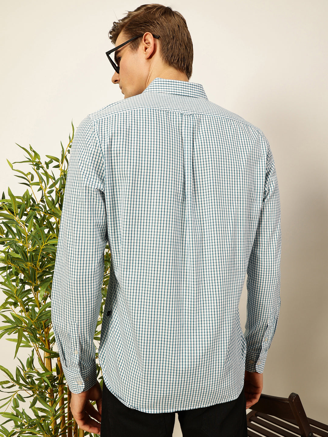 Thomas Scott Men Smart Spread Collar Micro Checked Cotton Slim Fit Casual Shirt