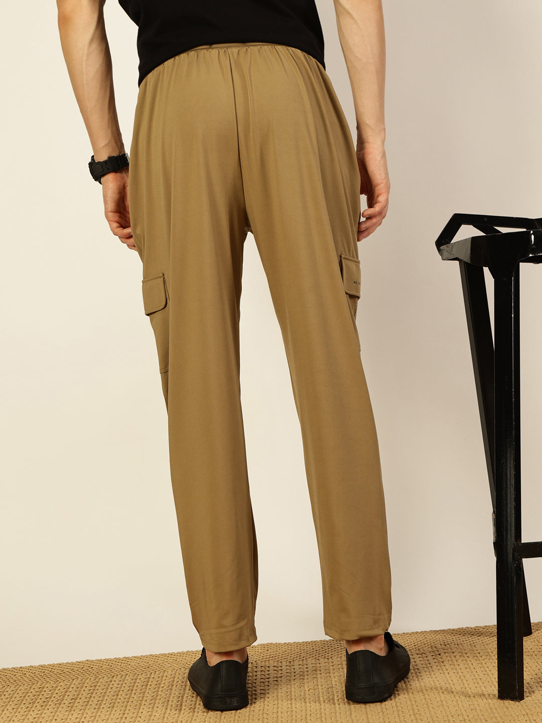 Thomas Scott Men Mid-Rise Joggers