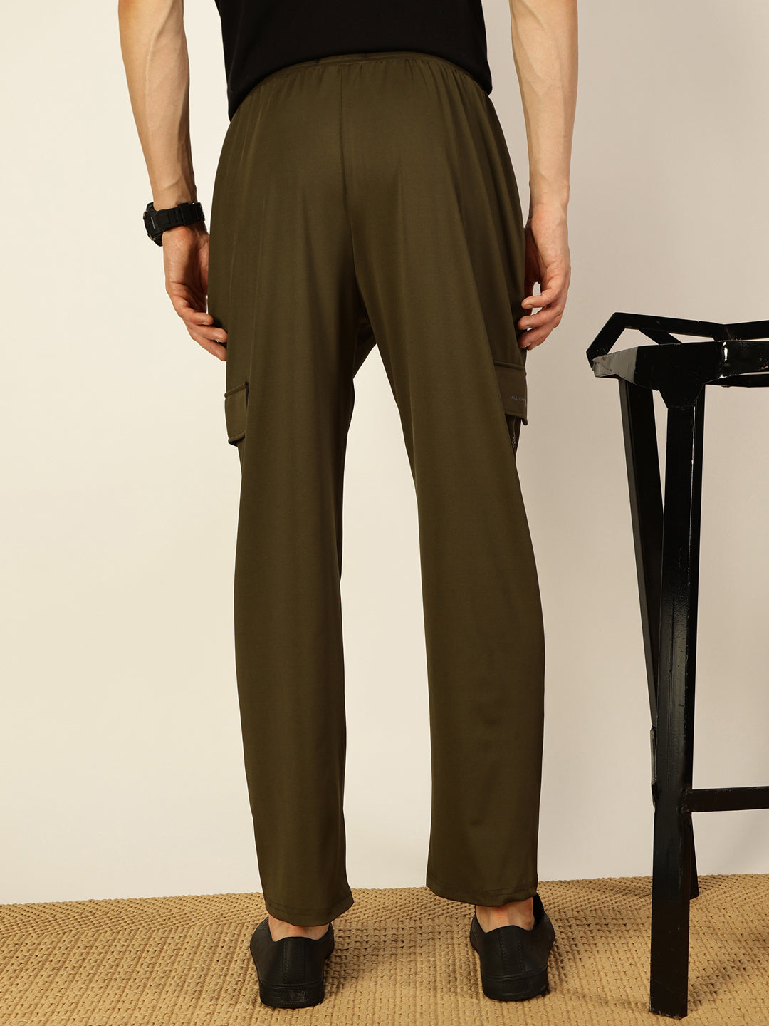 Thomas Scott Men Olive Mid-Rise Regular Fit Track Pant
