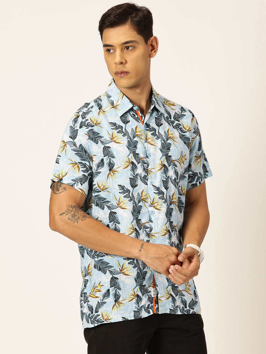 Thomas Scott Men Premium Floral Printed Spread Collar Casual Shirt