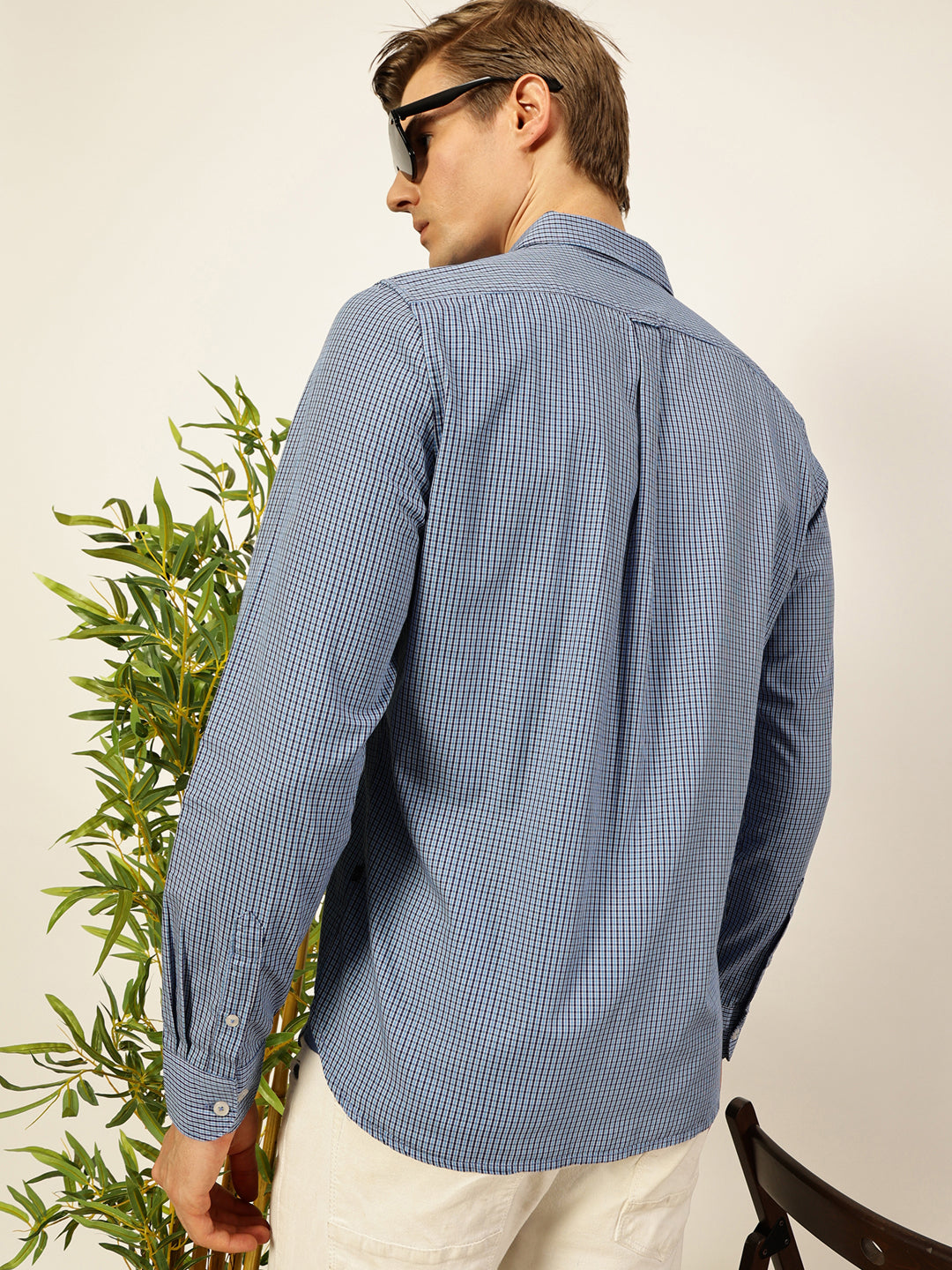 Thomas Scott Men Smart Spread Collar Micro Checked Cotton Slim Fit Casual Shirt