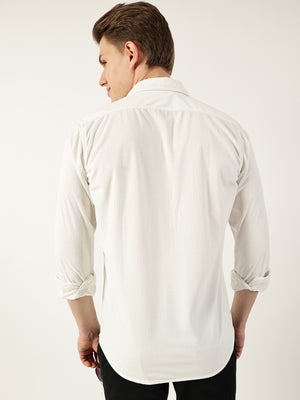 Thomas Scott Men White Classic Spread Collar Textured Slim Fit Casual Shirt