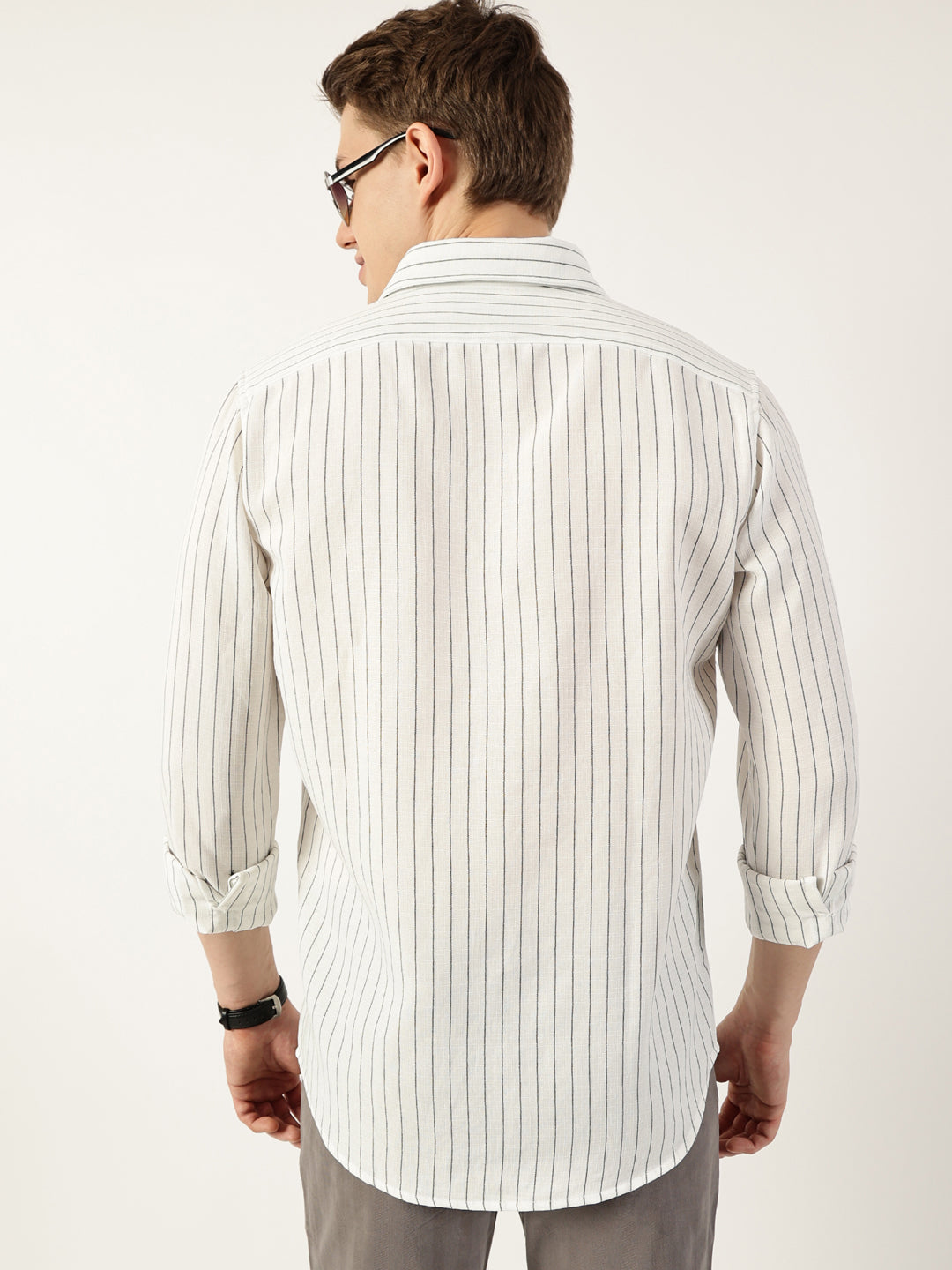 Thomas Scott Men White Premium Spread Collar Vertical Striped Slim Fit Casual Shirt