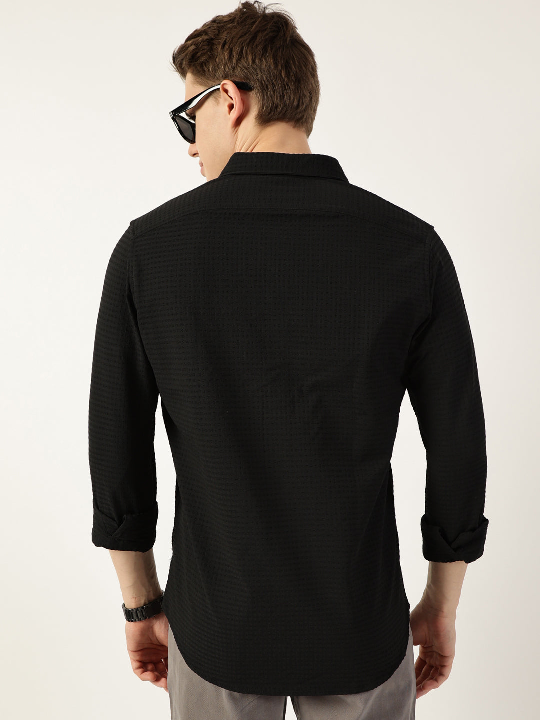 Thomas Scott Men Black Smart Button-Down Collar Textured Solid Slim Fit Casual Shirt