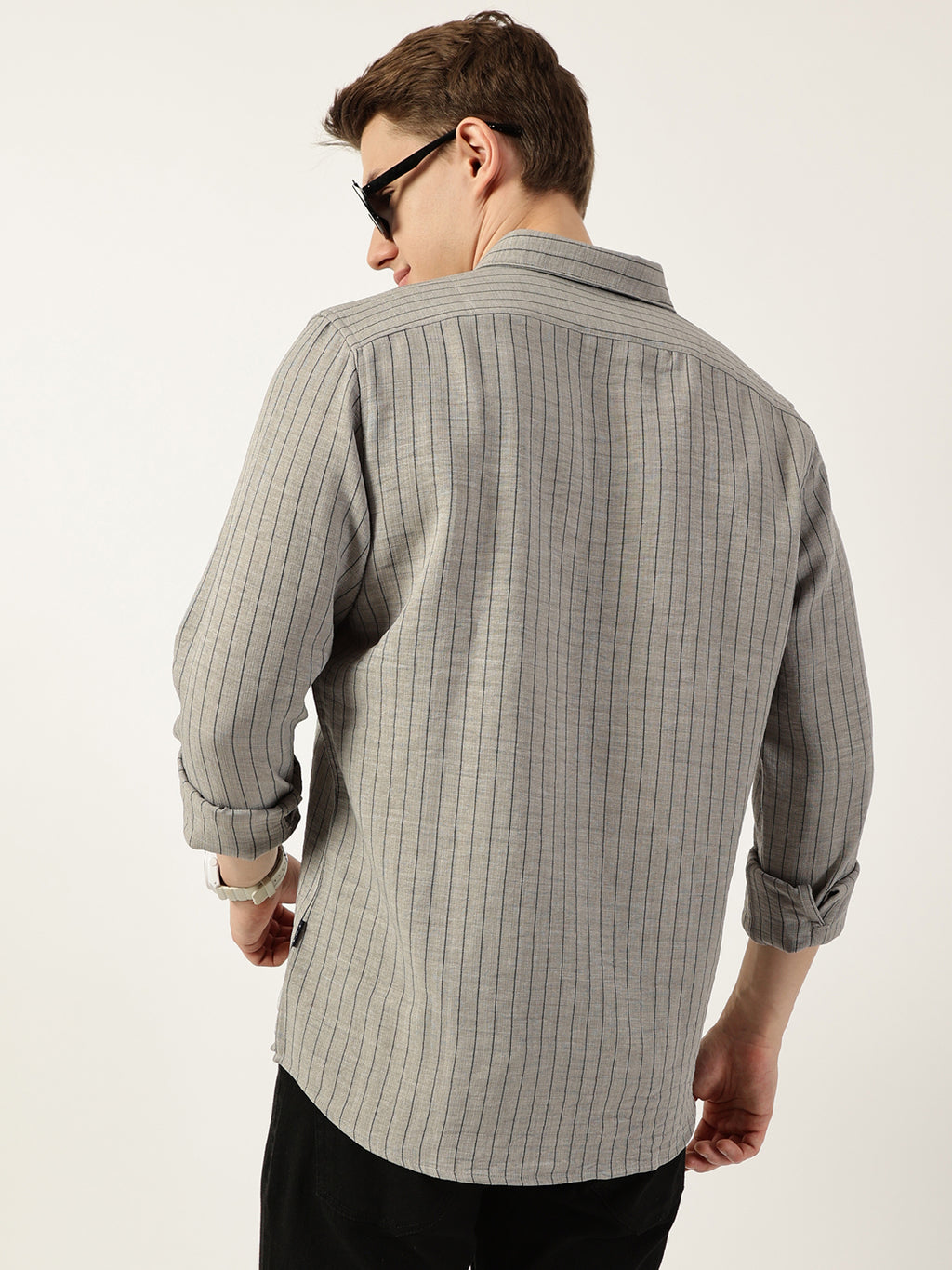Thomas Scott Men Grey Premium Spread Collar Vertical Striped Slim Fit Casual Shirt