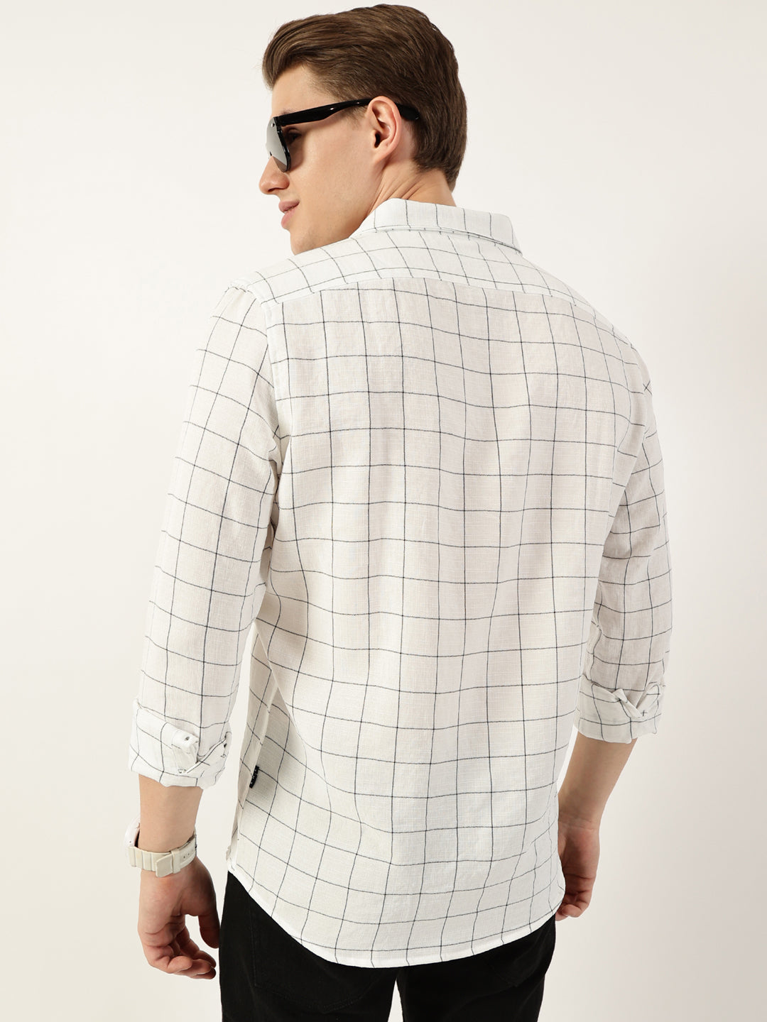 Thomas Scott Men White Smart Spread Collar Windowpane Checked Slim Fit Casual Shirt