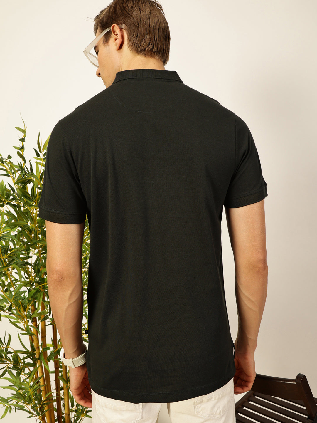 Thomas Scott Men Bottle Green Solid Polo Collar Cotton T-shirt