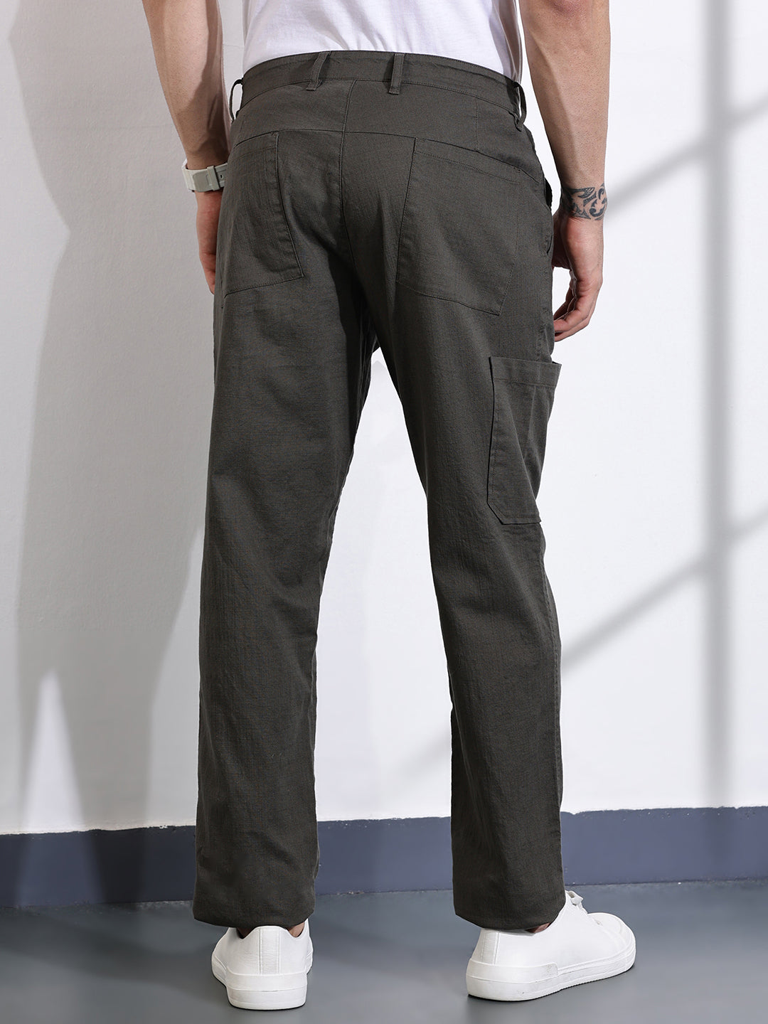 Thomas Scott Men Olive Mid-Rise Straight Fit Woven Chinos Trousers