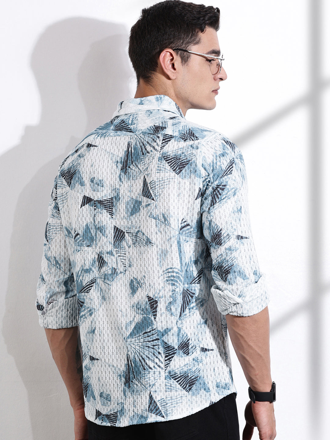 Thomas Scott Men Blue Slim Fit Long Sleeves Abstract Printed Casual Shirt