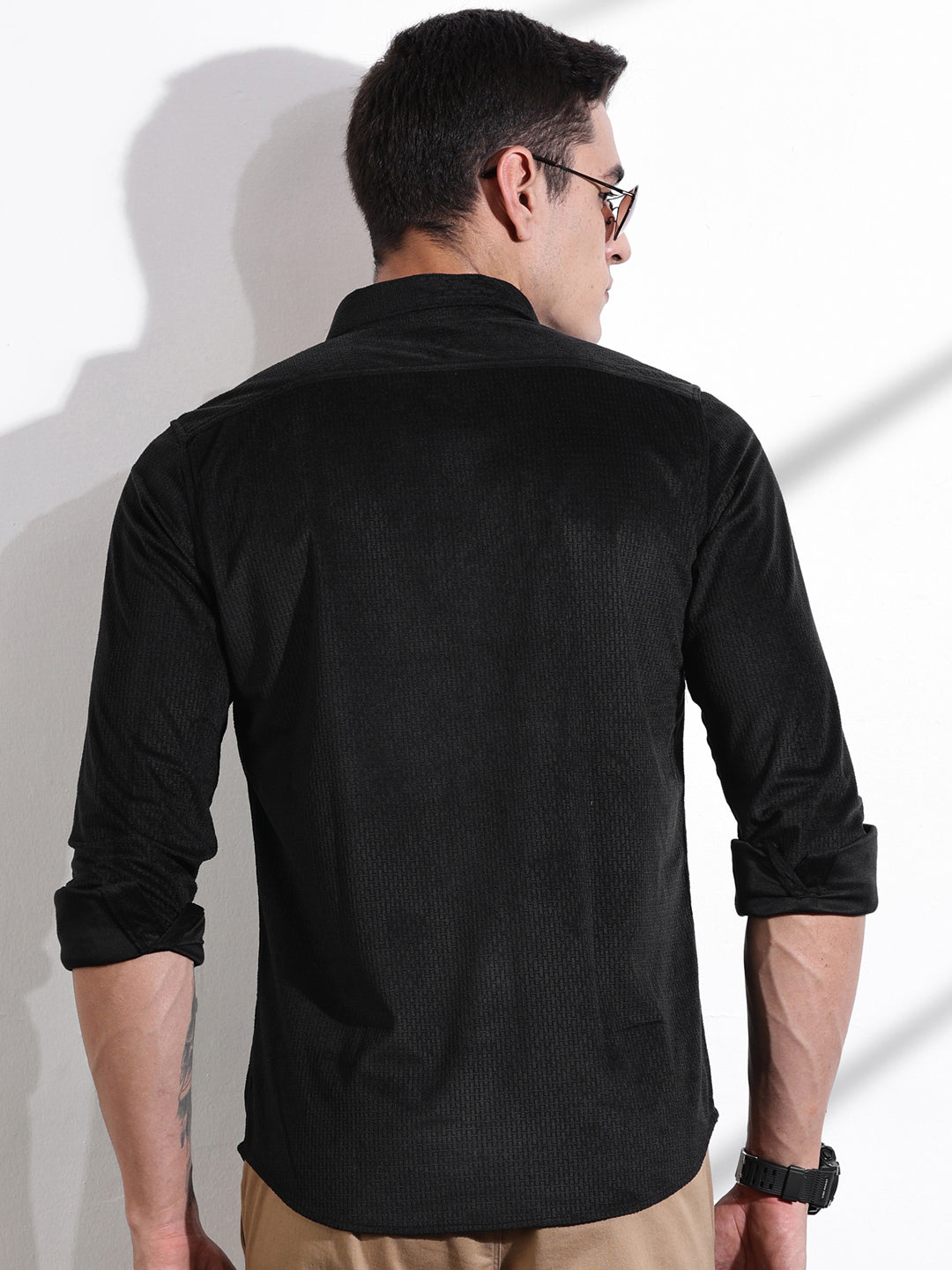 Thomas Scott Men Black Slim Fit Long Sleeves Self-Structured Velvet Casual Shirt