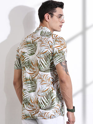 Thomas Scott Men MediumBlue Regular Fit Short Sleeves Floral Printed Casual Shirt