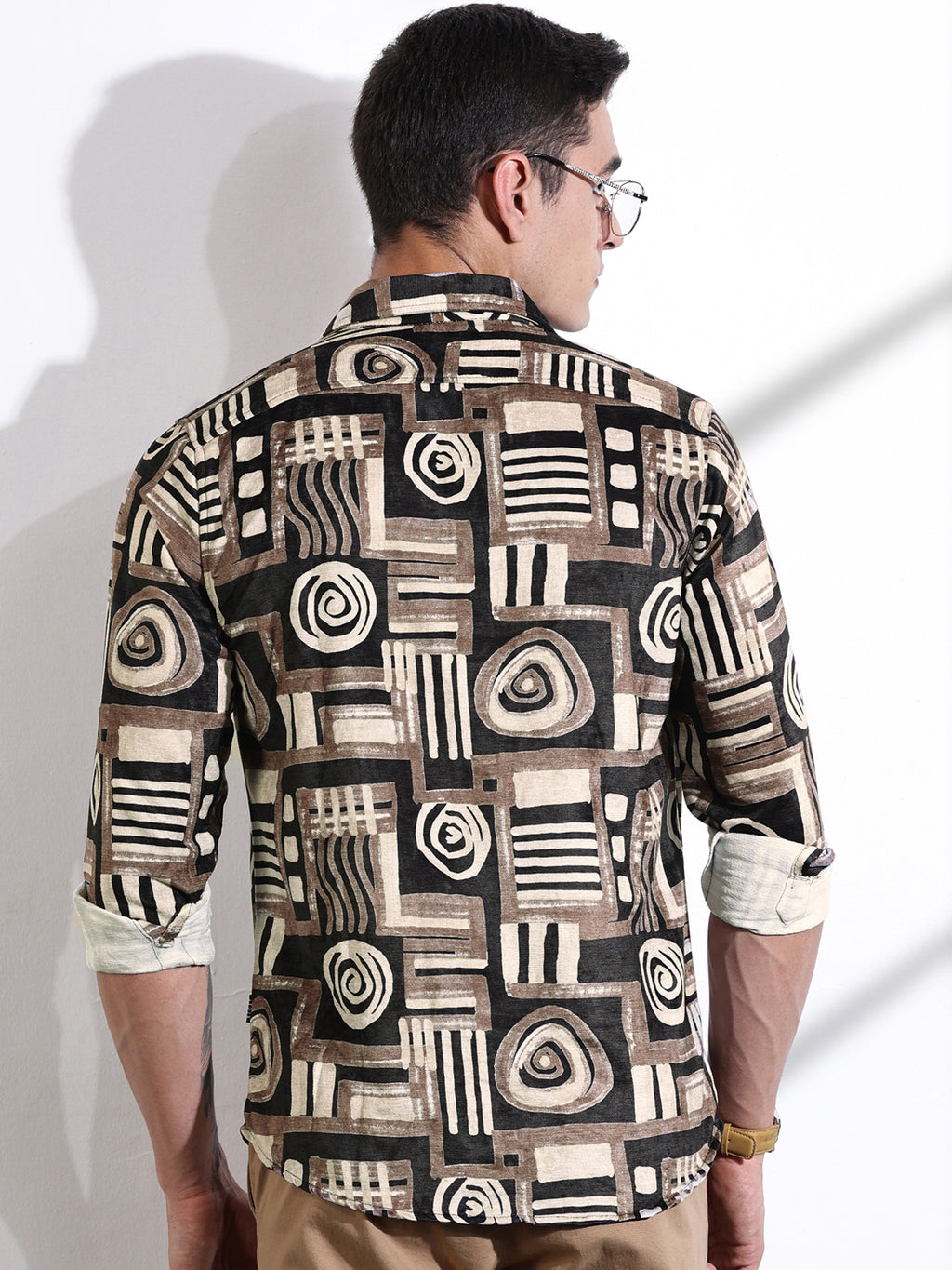 Thomas Scott Men Brown Slim Fit Long Sleeves Abstract Printed Casual Shirt