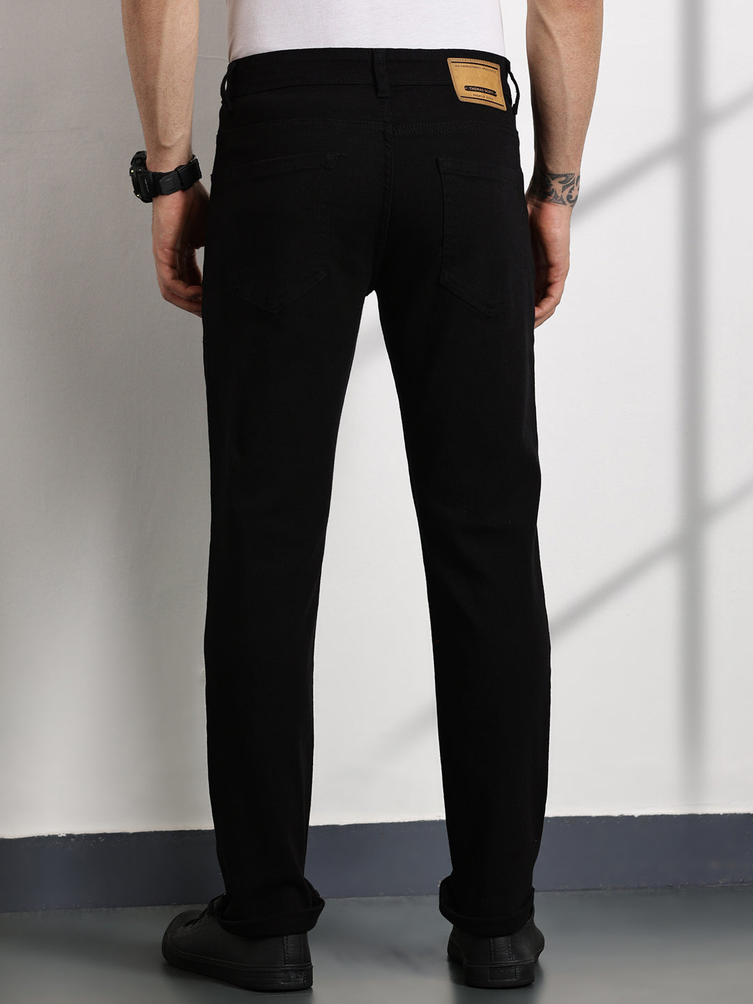 Thomas Scott Men Black Slim Fit Mid-Rise Clean Look Non stretchable Jeans